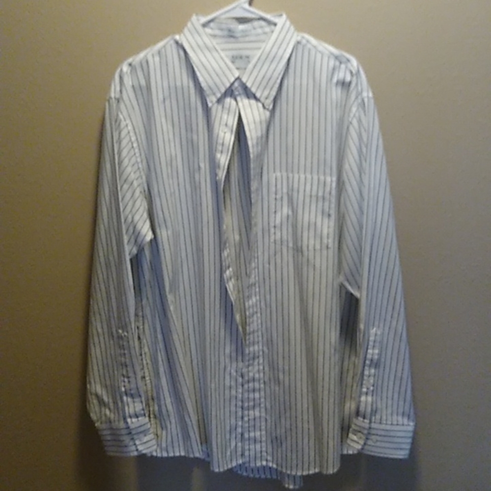 Arrow Fairfield Men's Dress Shirt